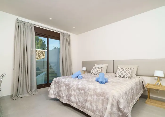 Xicoria By Interhome