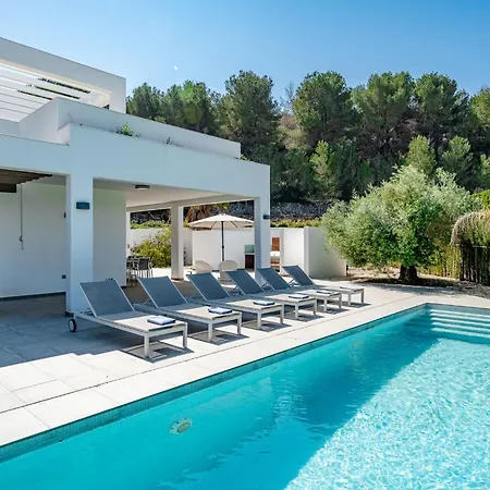 Xicoria By Interhome *