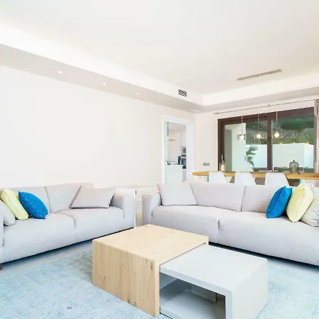 Villa Xicoria By Interhome