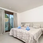 Xicoria By Interhome